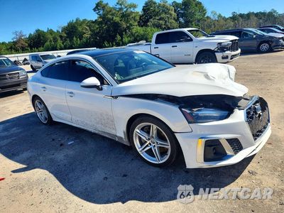 Czwarte zdjęcie samochodu z boku: 2021 AUDI A5 PREMIUM 45 VIN:WAUDACF50MA016800 - miniatura
