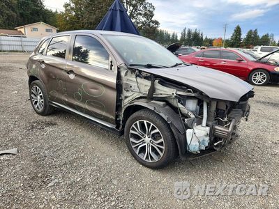 Czwarte zdjęcie samochodu z boku: 2018 MITSUBISHI OUTLANDER SPORT ES VIN:JA4AP3AW3JU004097 - miniatura