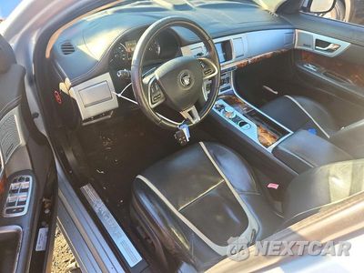 Zdjęcie 8 z 12 samochodu: 2015 JAGUAR XF 3.0 SPORT VIN:SAJWA0F74F8U68093 - miniatura