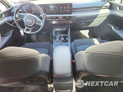 Zdjęcie 8 z 12 samochodu: 2026 KIA K5 LXS VIN:KNAG24J73T5460611 - miniatura