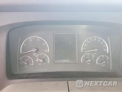 Zdjęcie 9 z 13 samochodu: 2019 FREIGHTLINER CASCADIA 126 SEMI TRUCK VIN:3AKJHLDV3KSKE0920 - miniatura
