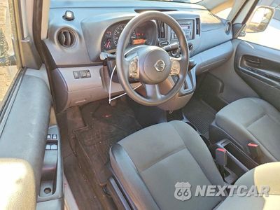 Zdjęcie 8 z 13 samochodu: 2015 NISSAN NV200 DELIVERY VAN VIN:3N6CM0KN9FK695202 - miniatura