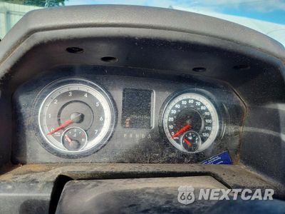 Zdjęcie 9 z 12 samochodu: 2015 RAM 2500 SLT CREW CAB 169
