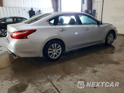 Trzecie zdjęcie samochodu z tyłu: 2017 NISSAN ALTIMA 2.5 S VIN:1N4AL3AP0HC258270 - miniatura