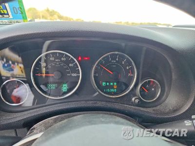 Zdjęcie 9 z 12 samochodu: 2012 JEEP WRANGLER UNLIMITED SAHARA VIN:1C4BJWEG5CL173448 - miniatura