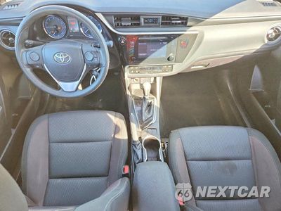 Zdjęcie 8 z 12 samochodu: 2018 TOYOTA COROLLA LE VIN:5YFBURHE1JP791082 - miniatura