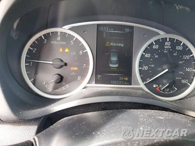 Zdjęcie 9 z 13 samochodu: 2018 NISSAN SENTRA S VIN:3N1AB7AP9JY327770 - miniatura