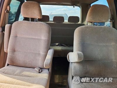 Zdjęcie 10 z 13 samochodu: 2000 HONDA ODYSSEY LX VIN:2HKRL185XYH601421 - miniatura