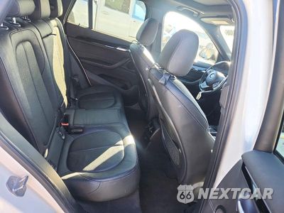 Zdjęcie 11 z 13 samochodu: 2018 BMW X1 XDRIVE28I VIN:WBXHT3C33J5L30658 - miniatura