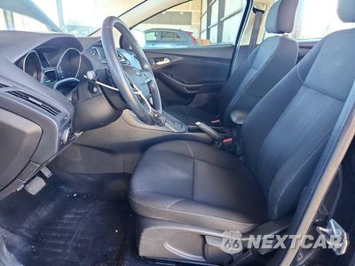 Zdjęcie 7 z 12 samochodu: 2015 FORD FOCUS SE VIN:1FADP3F22FL364117 - miniatura