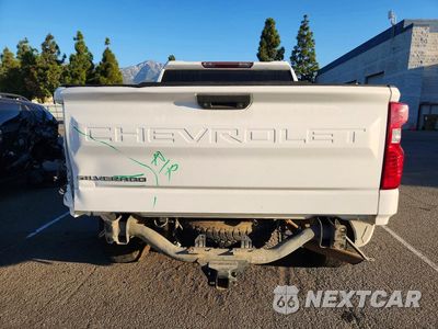 Zdjęcie 6 z 12 samochodu: 2019 CHEVROLET SILVERADO K1500 VIN:3GCUYAEF6KG151730 - miniatura