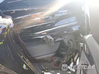 Zdjęcie 11 z 14 samochodu: 2025 AUDI RS Q8 VIN:WU1ARBF11SD034971 - miniatura