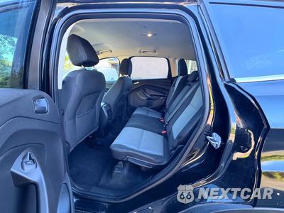 Zdjęcie 11 z 14 samochodu: 2017 FORD ESCAPE SE VIN:1FMCU9GD4HUC71190 - miniatura