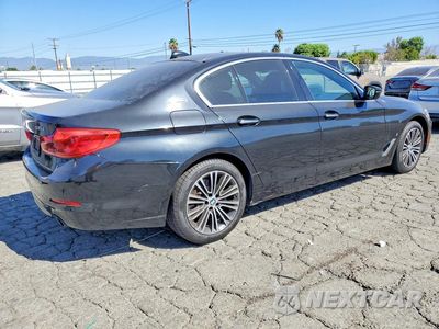 Trzecie zdjęcie samochodu z tyłu: 2018 BMW 530XE VIN:WBAJB1C55JB084265 - miniatura