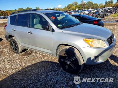 Czwarte zdjęcie samochodu z boku: 2010 TOYOTA RAV4 BASE VIN:JTMBF4DV1AD021907 - miniatura