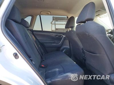 Zdjęcie 11 z 13 samochodu: 2022 TOYOTA RAV4 LE VIN:2T3K1RFV7NW212152 - miniatura