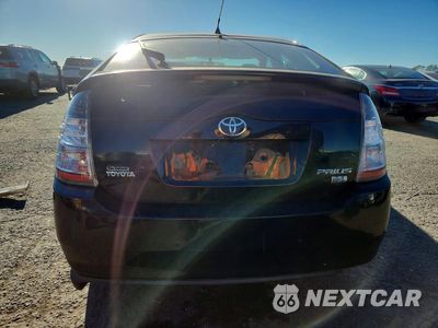 Zdjęcie 6 z 13 samochodu: 2005 TOYOTA PRIUS BASE VIN:JTDKB20U353033713 - miniatura