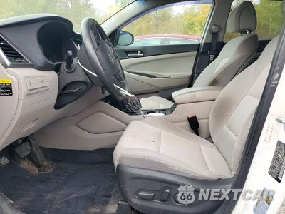Zdjęcie 7 z 13 samochodu: 2017 HYUNDAI TUCSON SE VIN:KM8J3CA48HU556829 - miniatura