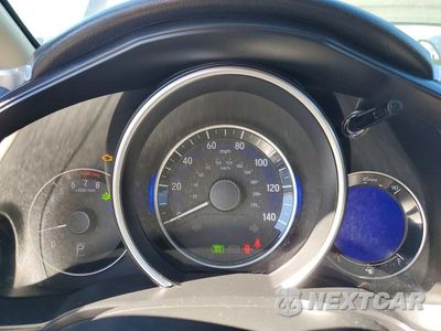 Zdjęcie 9 z 13 samochodu: 2016 HONDA FIT EX VIN:JHMGK5H7XGX032543 - miniatura