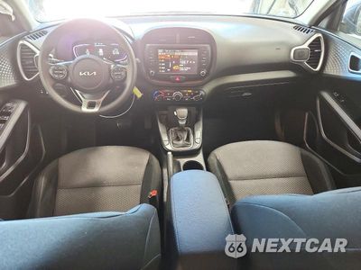 Zdjęcie 8 z 12 samochodu: 2025 KIA SOUL LX VIN:KNDJ23AU1S7258040 - miniatura