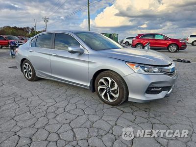 Czwarte zdjęcie samochodu z boku: 2017 HONDA ACCORD EX VIN:1HGCR2F71HA157319 - miniatura