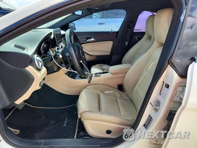Zdjęcie 7 z 12 samochodu: 2016 MERCEDES-BENZ CLA 250 VIN:WDDSJ4EB3GN320309 - miniatura