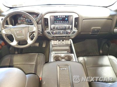 Zdjęcie 8 z 12 samochodu: 2018 GMC SIERRA K1500 SLT VIN:3GTU2NEC1JG197396 - miniatura