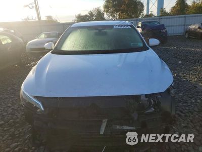 Piąte zdjęcie samochodu w środku: 2025 NISSAN SENTRA SV VIN:3N1AB8CV9SY278847 - miniatura