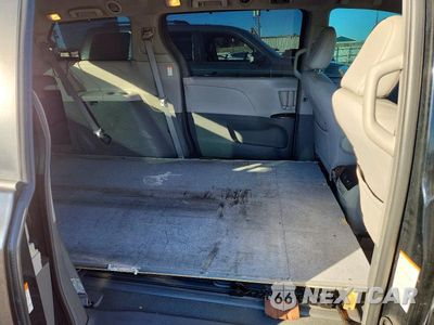 Zdjęcie 11 z 13 samochodu: 2019 TOYOTA SIENNA XLE 8-PASSENGER VIN:5TDYZ3DC1KS990008 - miniatura