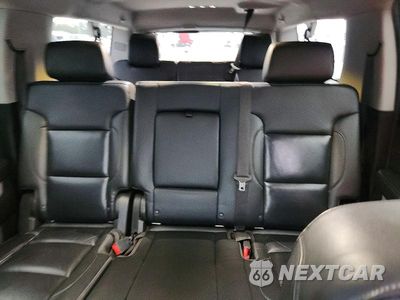 Zdjęcie 10 z 13 samochodu: 2019 CHEVROLET SUBURBAN C1500 LT VIN:1GNSCHKC8KR303328 - miniatura