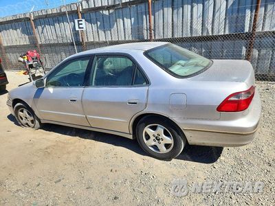 Drugie zdjęcie samochodu z przodu: 1998 HONDA ACCORD EX VIN:1HGCG1654WA015350 - miniatura