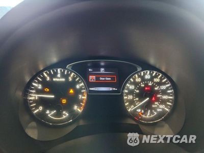 Zdjęcie 9 z 12 samochodu: 2016 NISSAN ALTIMA 2.5 S VIN:1N4AL3AP5GC210780 - miniatura