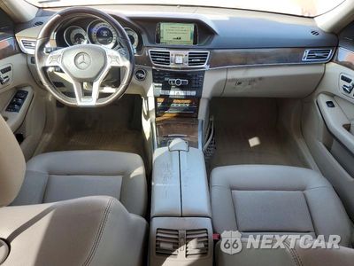 Zdjęcie 8 z 12 samochodu: 2014 MERCEDES-BENZ E 350 4MATIC VIN:WDDHF8JB7EA984495 - miniatura