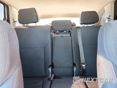 Zdjęcie 10 z 13 samochodu: 2018 KIA SORENTO LX VIN:5XYPG4A38JG357173 - miniatura