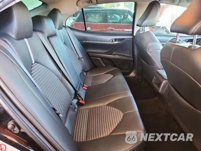 Zdjęcie 10 z 12 samochodu: 2018 TOYOTA CAMRY SE VIN:4T1B11HK5JU571622 - miniatura