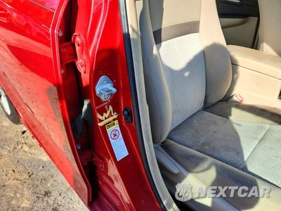 Zdjęcie 12 z 13 samochodu: 2012 TOYOTA CAMRY LE VIN:4T4BF1FK4CR192155 - miniatura