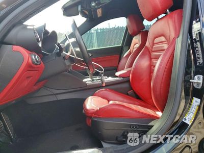Zdjęcie 7 z 12 samochodu: 2020 ALFA ROMEO GIULIA TI VIN:ZARFAMBN4L7631147 - miniatura