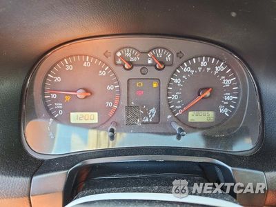 Zdjęcie 9 z 12 samochodu: 2003 VOLKSWAGEN GTI VIN:9BWDE61J634060901 - miniatura