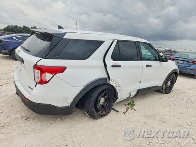 Trzecie zdjęcie samochodu z tyłu: 2022 FORD EXPLORER POLICE INTERCEPTOR VIN:1FM5K8AB9NGC06829 - miniatura