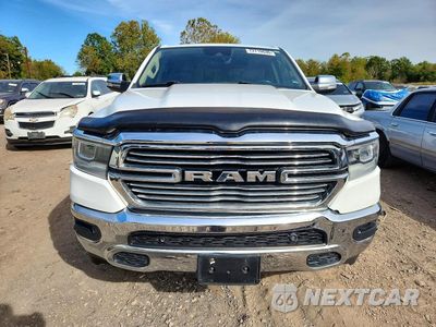 Piąte zdjęcie samochodu w środku: 2021 RAM 1500 LARAMIE VIN:1C6SRFJM4MN830936 - miniatura
