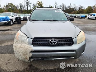 Piąte zdjęcie samochodu w środku: 2008 TOYOTA RAV4 BASE VIN:JTMZD33V385103805 - miniatura