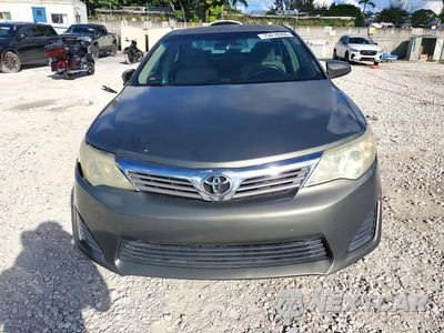 Piąte zdjęcie samochodu w środku: 2014 TOYOTA CAMRY L VIN:4T1BF1FK2EU846177 - miniatura