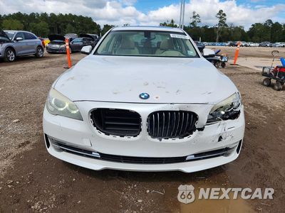 Piąte zdjęcie samochodu w środku: 2013 BMW 740 LI VIN:WBAYE4C57DD136883 - miniatura