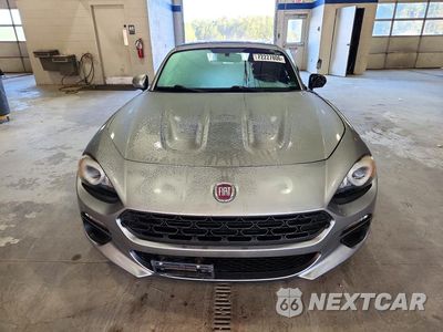 Piąte zdjęcie samochodu w środku: 2017 FIAT 124 SPIDER CLASSICA VIN:JC1NFAEK4H0122681 - miniatura