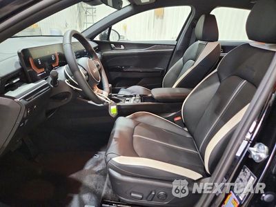 Zdjęcie 7 z 13 samochodu: 2027 KIA K5 GT LINE VIN:KNAG64J71V5532607 - miniatura
