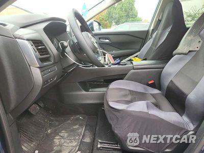 Zdjęcie 7 z 13 samochodu: 2024 NISSAN ROGUE SV VIN:5N1BT3BB0RC730899 - miniatura