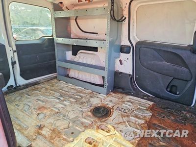 Zdjęcie 11 z 13 samochodu: 2016 RAM PROMASTER CITY VIN:ZFBERFAT6G6B34337 - miniatura
