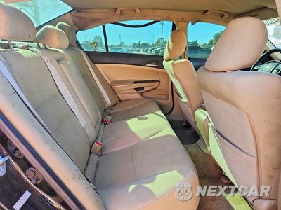 Zdjęcie 10 z 12 samochodu: 2011 HONDA ACCORD LXP VIN:1HGCP2F47BA043604 - miniatura