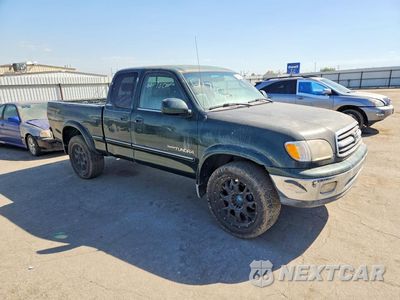 Czwarte zdjęcie samochodu z boku: 2000 TOYOTA TUNDRA ACCESS CAB LIMITED VIN:5TBBT4813YS087916 - miniatura