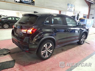 Trzecie zdjęcie samochodu z tyłu: 2026 MITSUBISHI OUTLANDER SPORT S/SE VIN:JA4ARUAUXTU013798 - miniatura